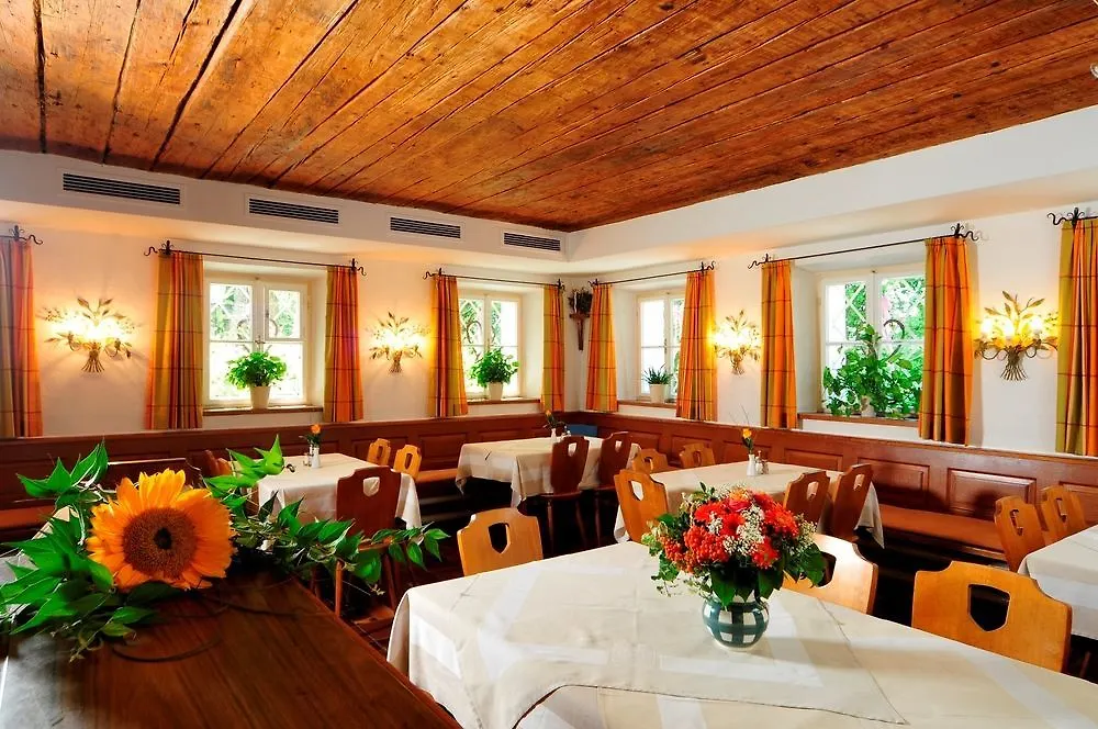 Hotel Gasthof Braeuwirt Bergheim